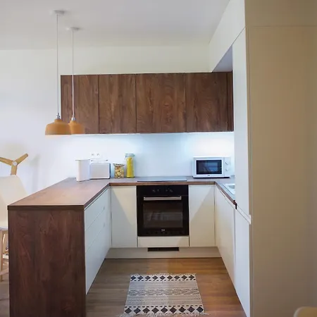 Priestranny Utulny 2-izbovy V Centre Trnavy Trnava