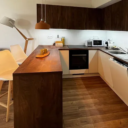 Priestranny Utulny 2-izbovy V Centre Trnavy Apartmán Trnava